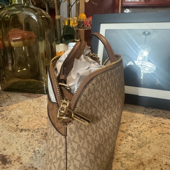 Michael Kors Tan and Cream Mini Bag - Picture 4 of 4